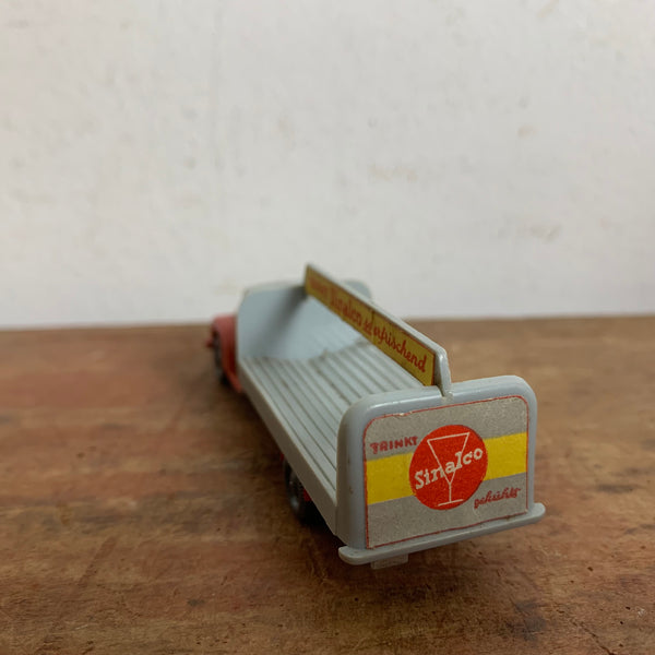 Vintage Modellauto Getränkewagen Sinalco von Wiking