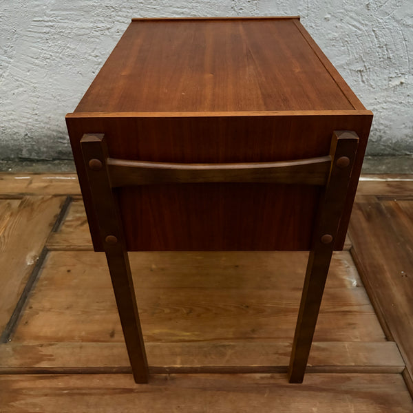 Vintage Mid Century Nähkasten - Nähtisch