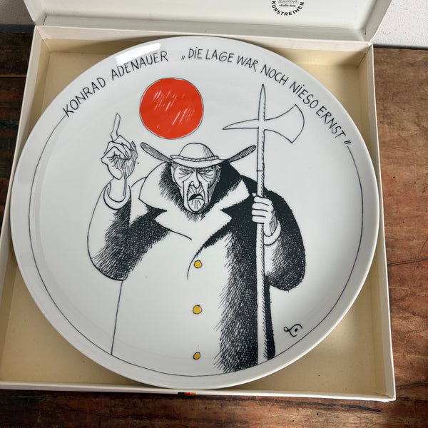 Komplette Serie 12 Vintage Satire Teller von Ernst Lang Maria Lang für Rosenthal
