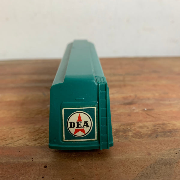 Vintage DEA Tank Sattelzug LKW Modellauto von Artur Hammer