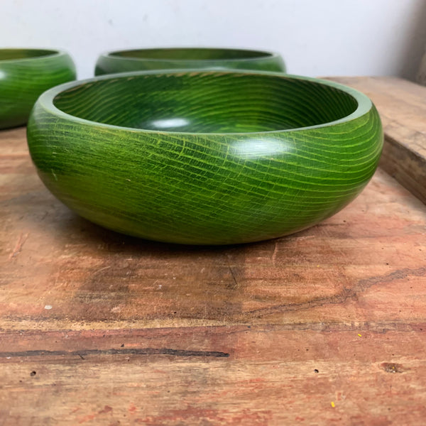 4er Set Vintage Mid Century Holzschalen in leuchtendem grün von Bob Qualität