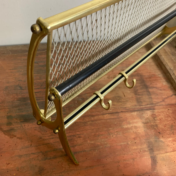 Mid Century Garderobe Hutablage