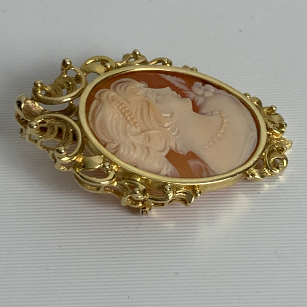 BROSCHE/ANHÄNGER CAMÉ, 14k Gold
