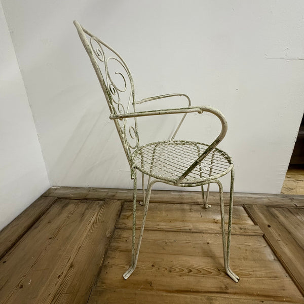 Vintage französisches schmiedeeisernes Gartenset mit Tisch und vier Stühlen