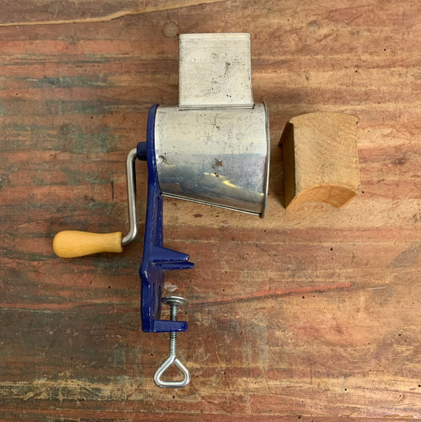 Vintage schwedische Tisch Trommel Reibe