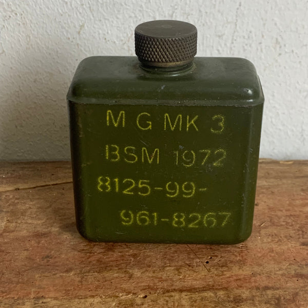 Ölflasche British Empire Militaria
