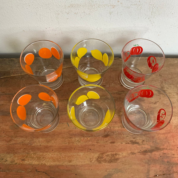 6 vintage Saftgläser mit Orangen und Zitronen Motiv
