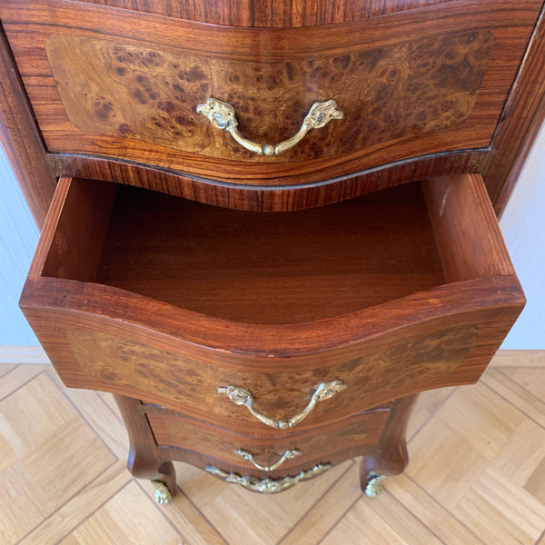 Kommode im Barockstil