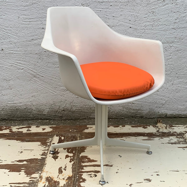 Vintage Space Age Dining Room Stuhl drehbarer Lounge Chair von Maurice Burke für Arkana Modell 116