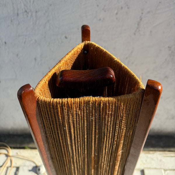 Vintage Mid Century Stehlampe aus Sisal und Teak von Temde