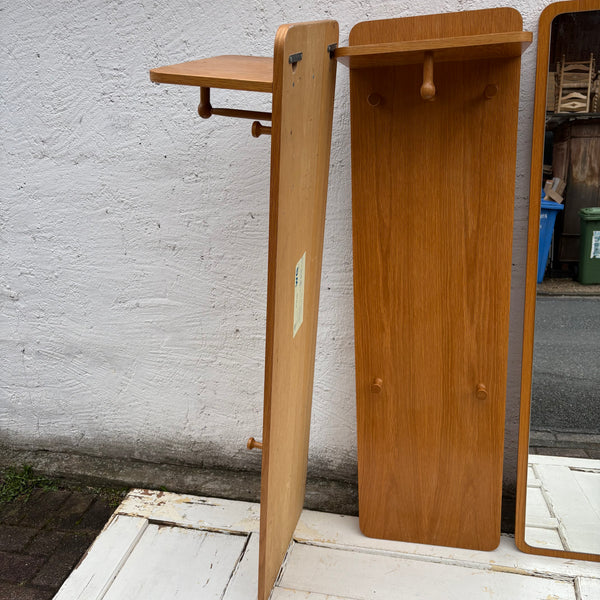 Vintage dreiteilige Garderobe mit Spiegel