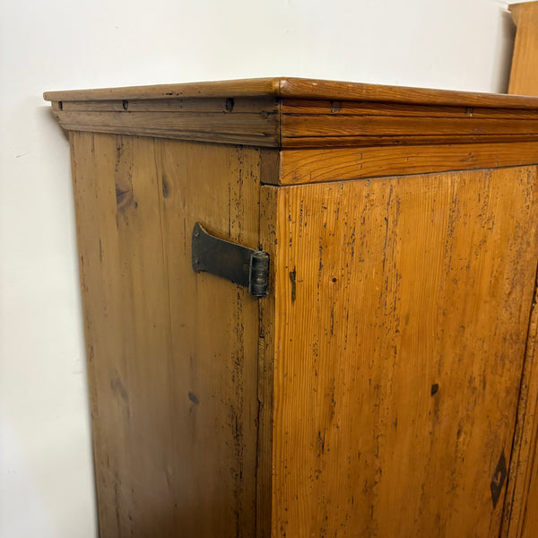 Antiker Barock Bauernschrank