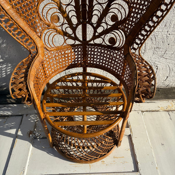 Vintage Rattan Peacock Chair Emanuelle