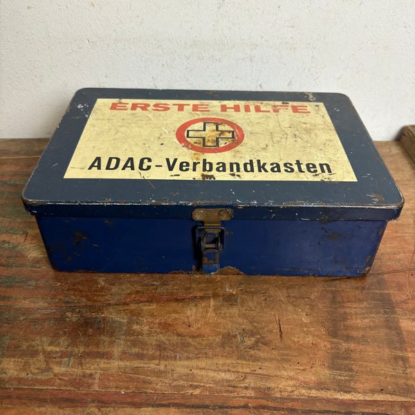 Vintage Metall Verbandkasten vom ADAC