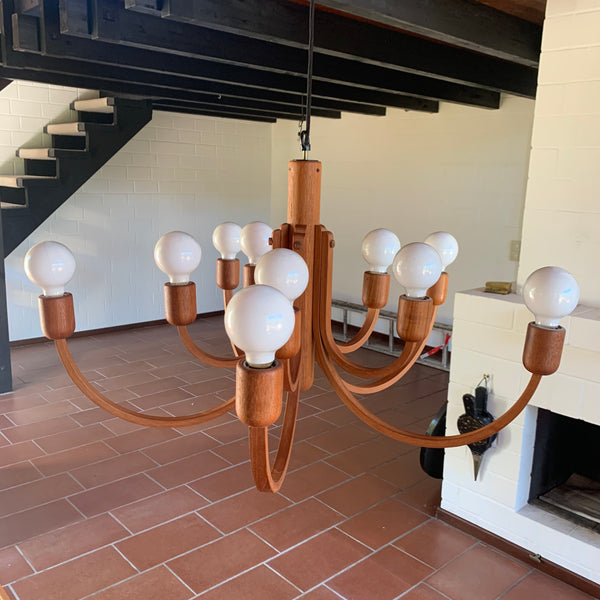 Vintage Teakholz Kronleuchter zehnarmig im dänischen Design von Domus Leuchten