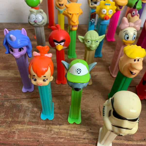 Vintage PEZ Figuren Konvolut