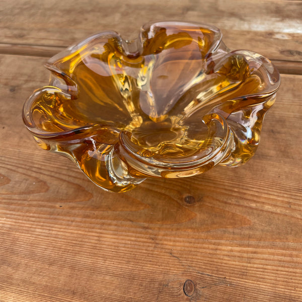 Mid Century Aschenbecher aus Glas von Josef Hospodka
