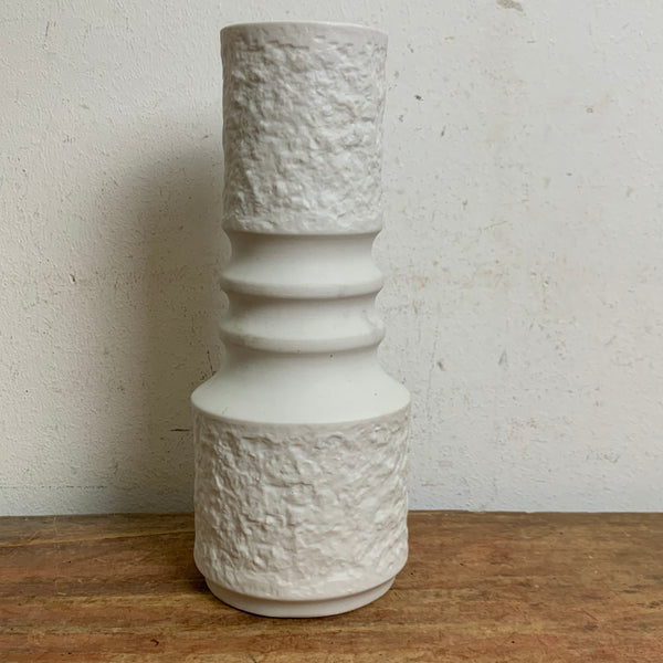 Vintage Bisquit Porzellan Relief Vase von Royal KPM