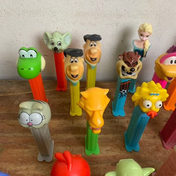 Vintage PEZ Figuren Konvolut