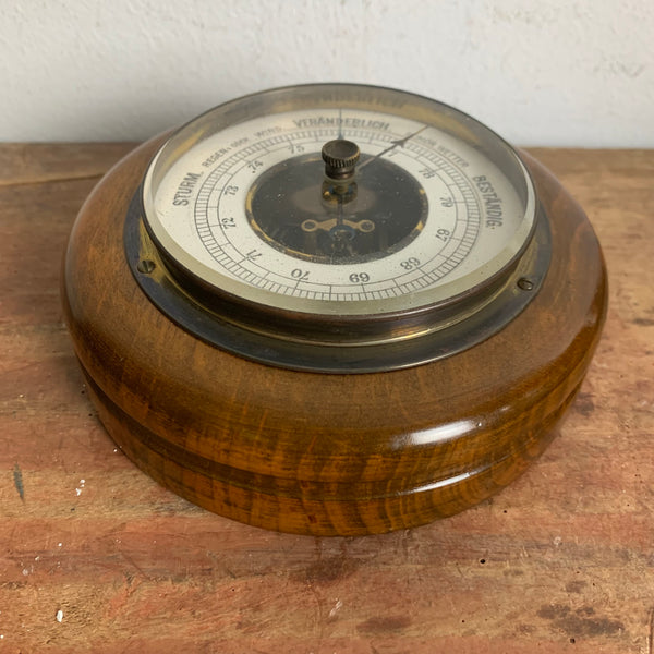 Antikes Barometer