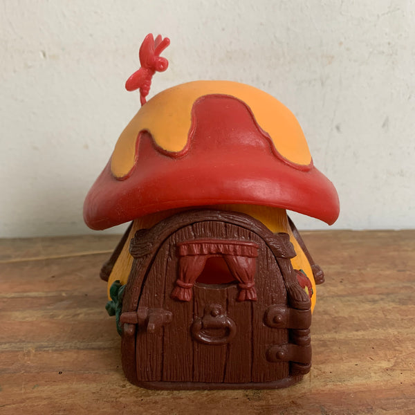 Vintage kleines Schlumpfhaus gelb rot