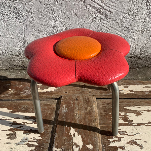 Flower Power Hocker