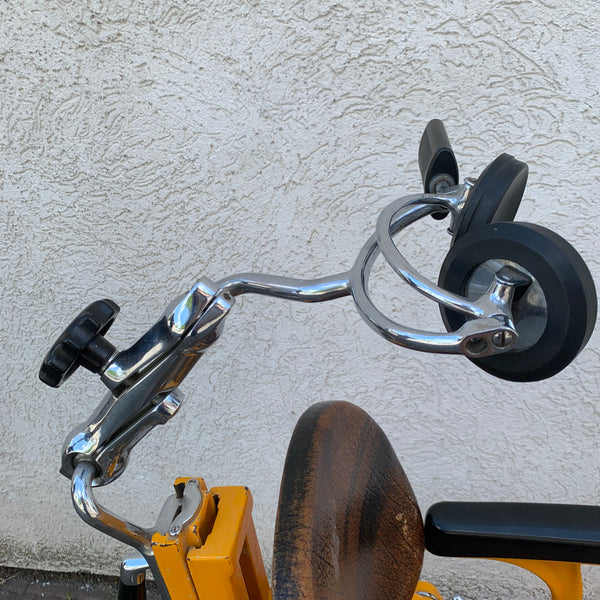 Vintage Zahnarztstuhl mit Behandlungseinheit