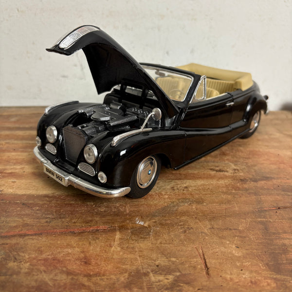 Automodell BMW 502 Cabriolet von Maisto