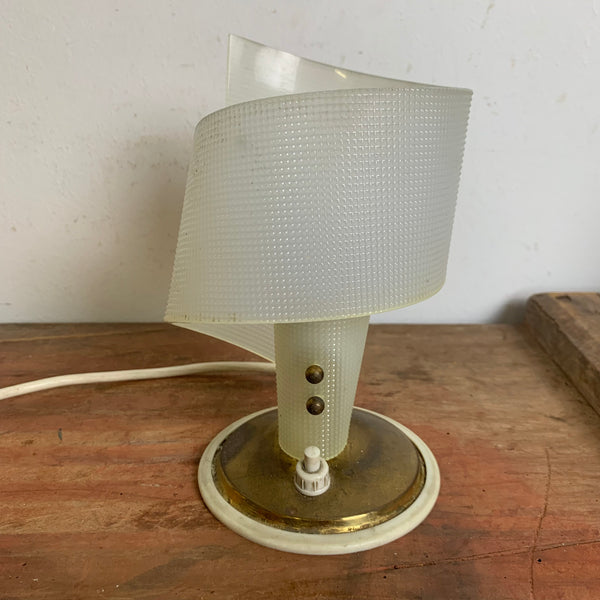 Stylische Mid Century Nachttischlampe