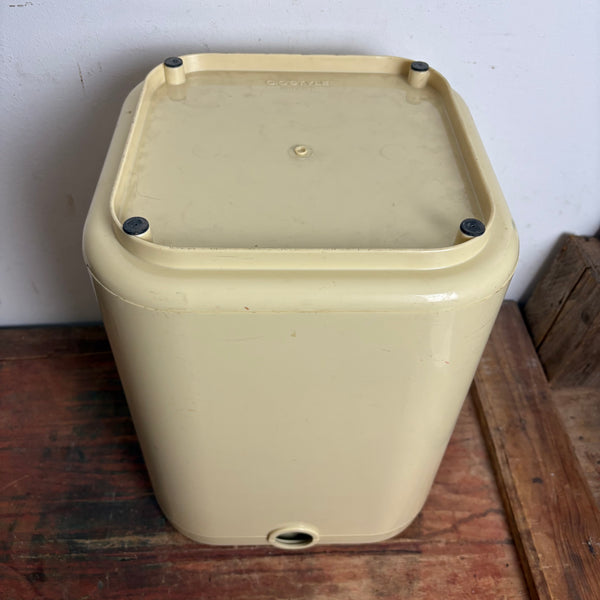 Vintage Aufbewahrungs Hocker von Giostyle