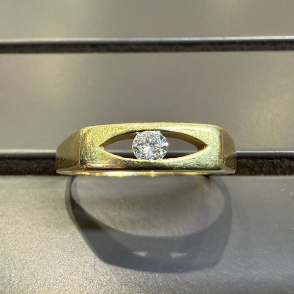 Einzigartiger Diamantring aus 585er Gold