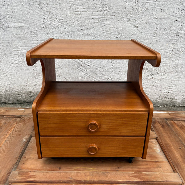 Vintage Mid Century Teakholz Beistelltisch Nachttisch Schrank auf Rollen