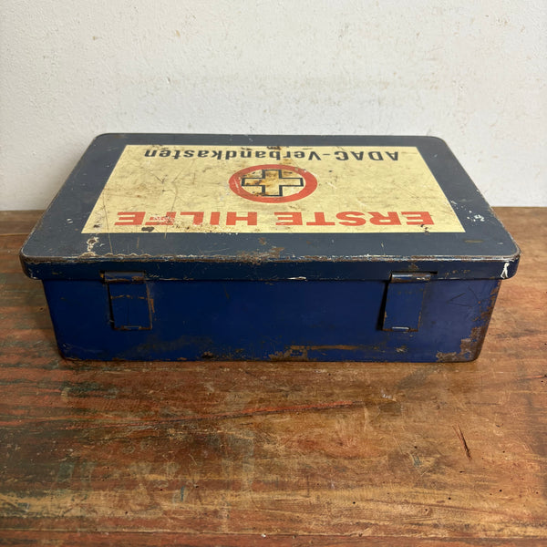 Vintage Metall Verbandkasten vom ADAC
