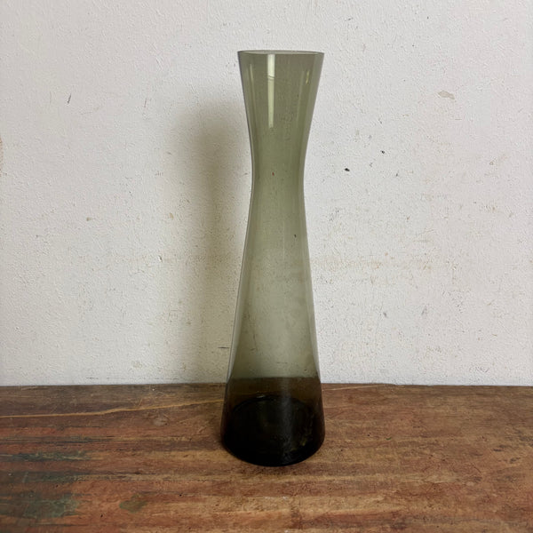 Vintage Turmalin Vase von Wilhelm Wagenfeld für WMF