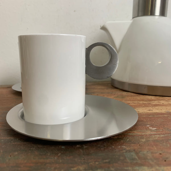 Design Teekanne und 4 Tassen von Nicolas Nicolaou für Magppie