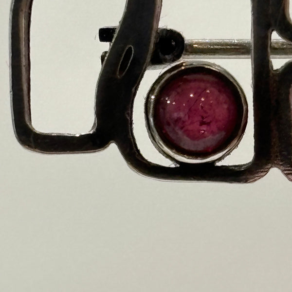 Art Deco Silber Brosche mit Rubinen von Hermann Julius Wilm