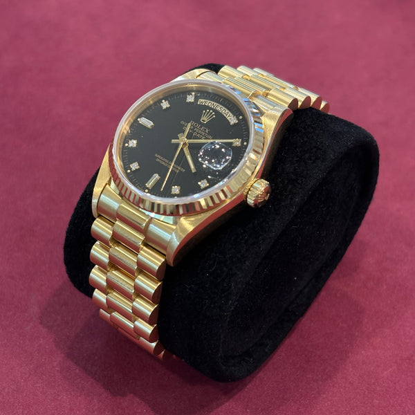 Rolex Day-Date 36 mm Vollgold Ref. 18038 – Schwarzes Diamant-Zifferblatt – Full Set