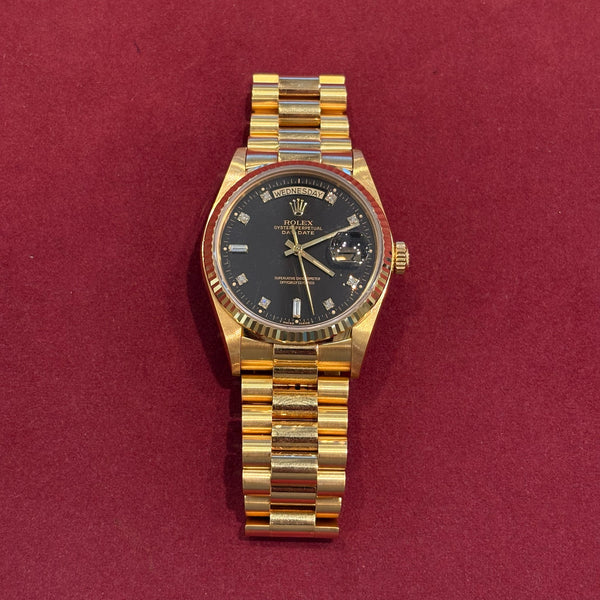 Rolex Day-Date 36 mm Vollgold Ref. 18038 – Schwarzes Diamant-Zifferblatt – Full Set