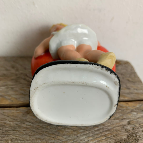 Vintage Porzellanfigur Mädchen mit Herz