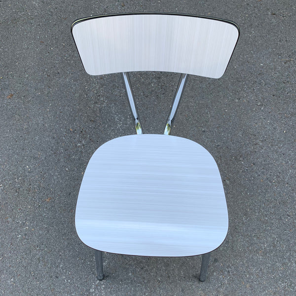 Mid Century 4 Resopal Stühle und Tisch von Formica