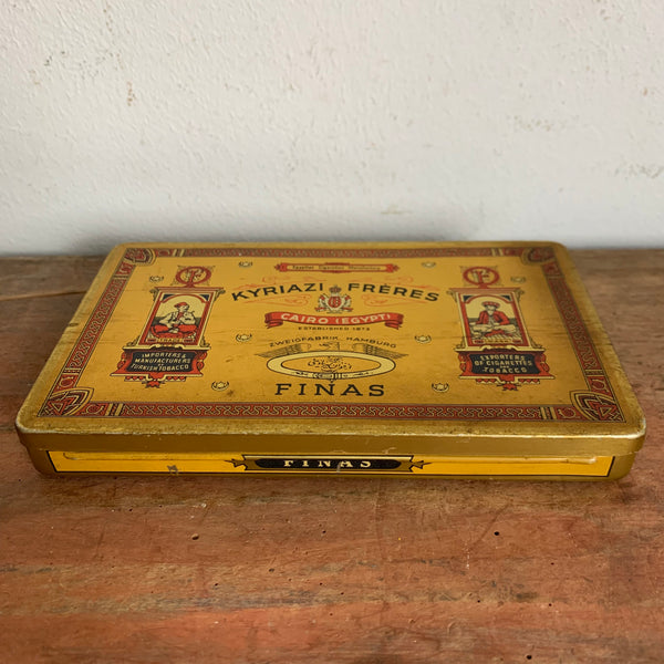 Vintage Blechdose Finas Zigaretten