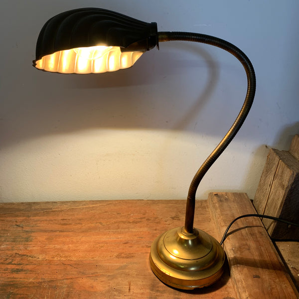 Art Deco Muschel Schreibtischlampe