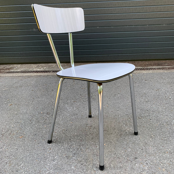 Mid Century 4 Resopal Stühle und Tisch von Formica
