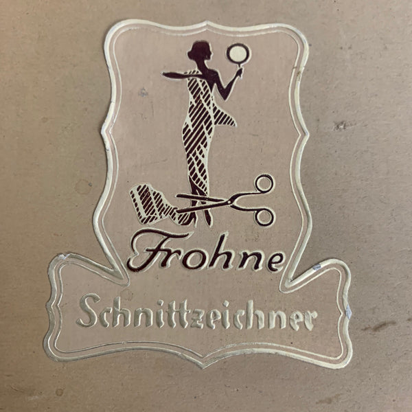 Vintage Schnittzeichner mit Schnittmuster von Frohne