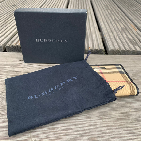 Vintage Burberry Portemonnaie im klassischen Karomuster