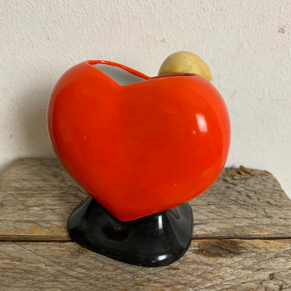 Vintage Porzellanfigur Mädchen mit Herz