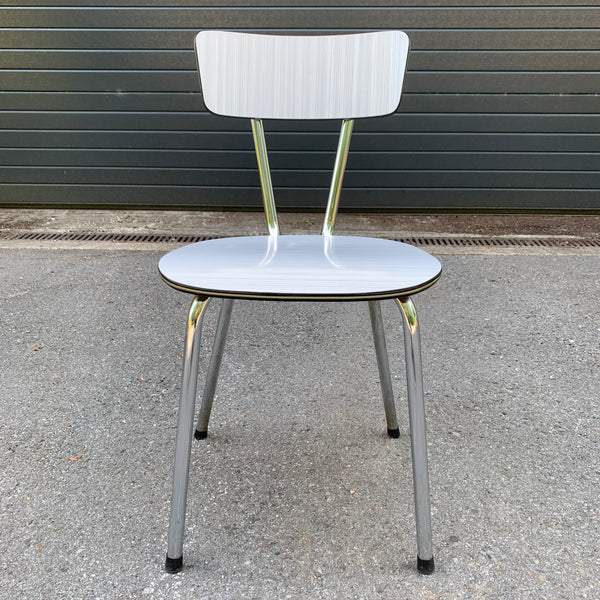 Mid Century 4 Resopal Stühle und Tisch von Formica