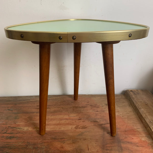 Kleiner Nierentisch / Hocker 50er Jahre