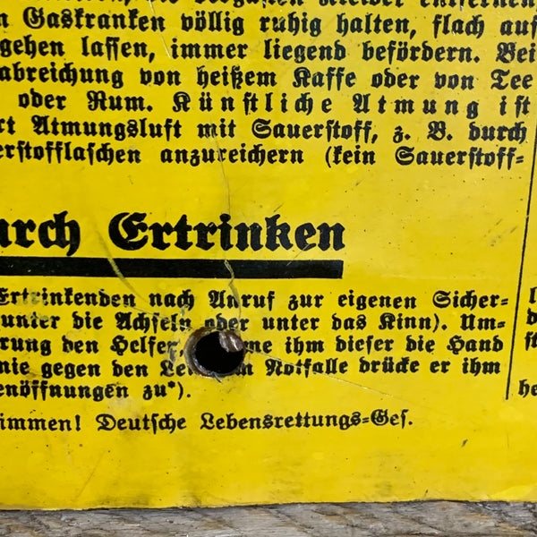 Blechschild Anleitung zur ersten Hilfe bei Unfällen von 1937