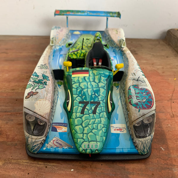 Audi R8 Crocodile von Maisto 1/18
